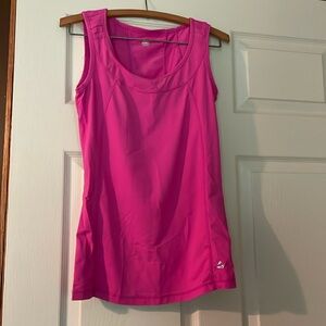 Jockey size small workout tank